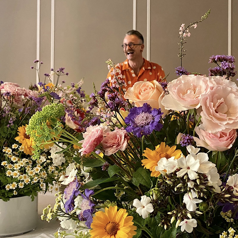 Simon Lycett florist at Belmond Cadogan