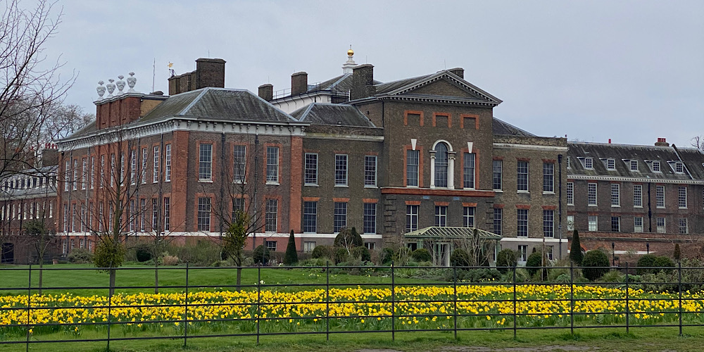 Kensington Palace Garden in springtime 2021