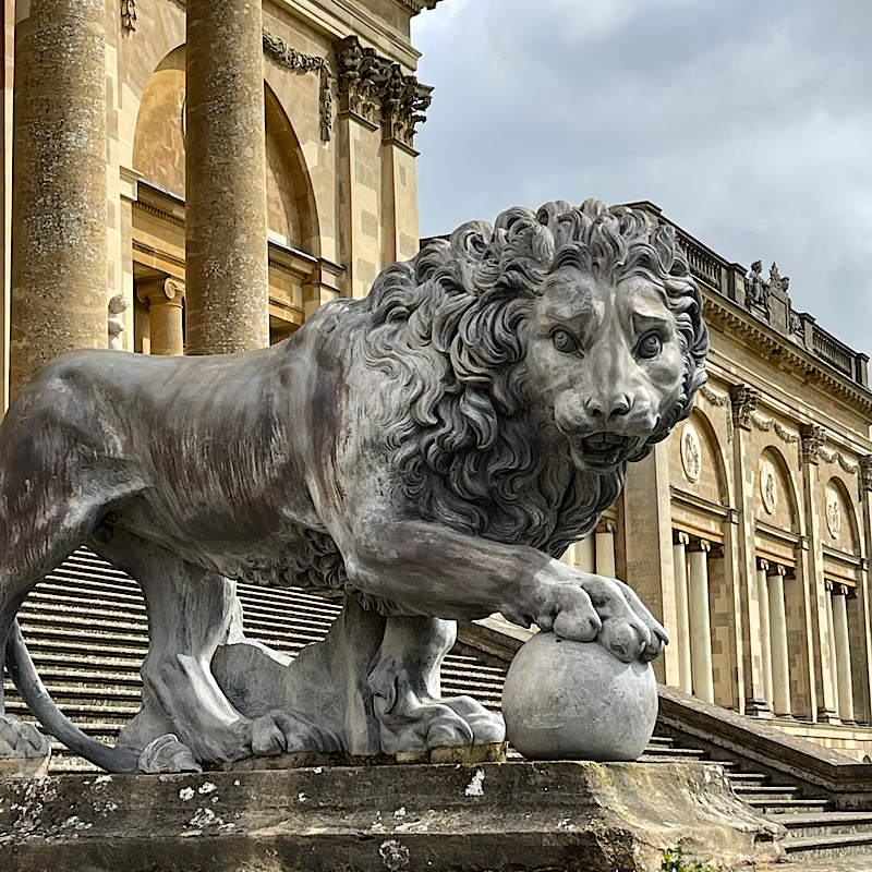 Stowe Gardens